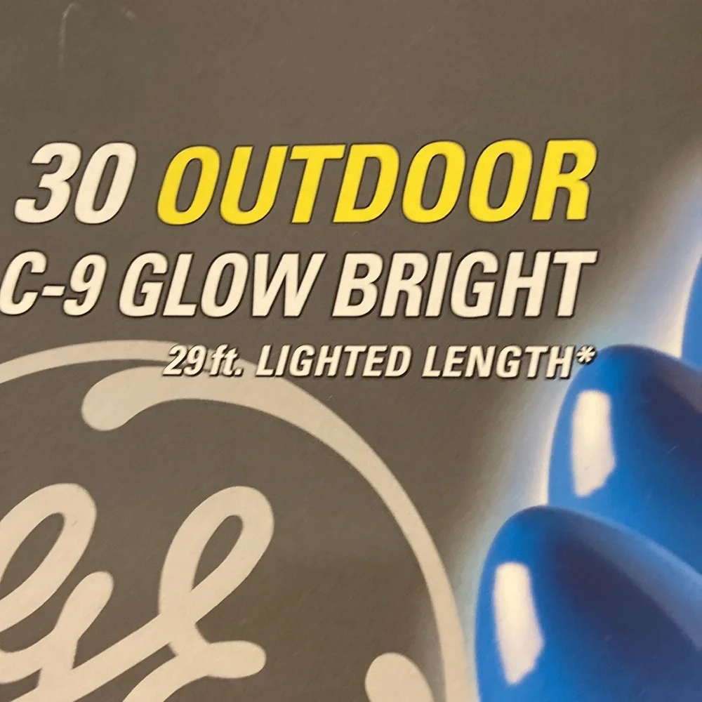 GE 30 OUTDOOR C-9 GLOW BRIGHT 29ft LIGHTED LENGHT LIGHTS TWO PACK COLOR BLUE